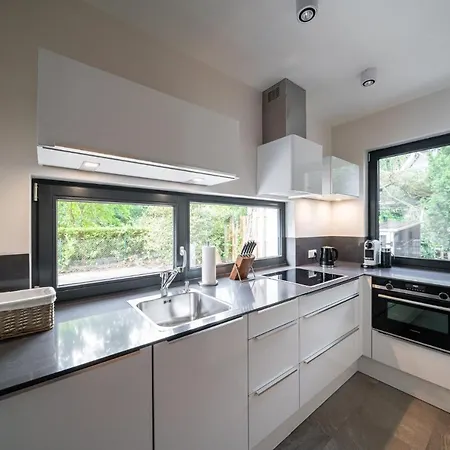 Haus Schlehe - Sauna, Kamin & Waldnah Zingst