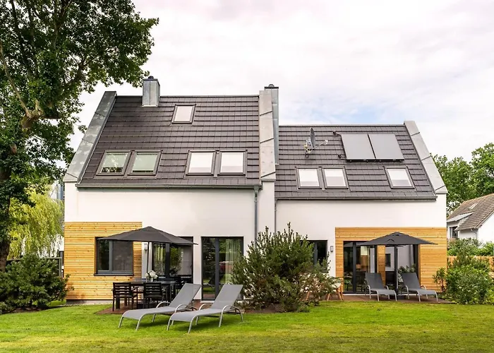 Haus Schlehe - Sauna, Kamin & Waldnah Zingst